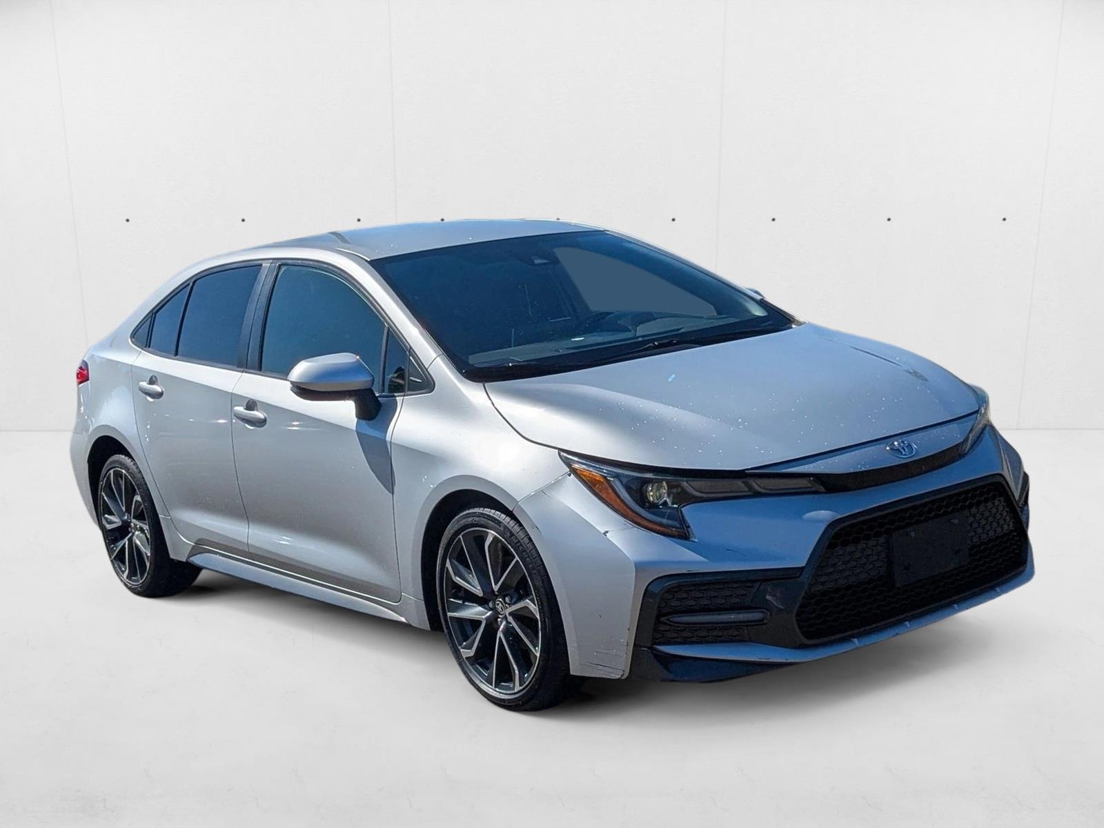 2020 Toyota Corolla SE photo 3