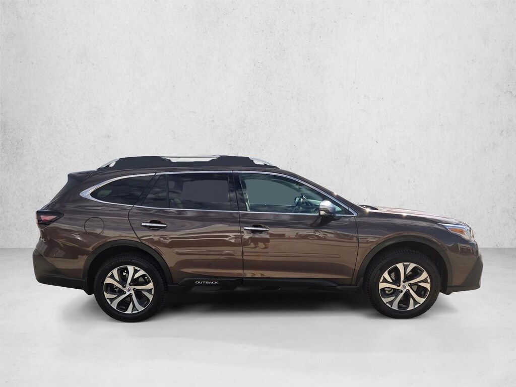 Used 2022 Subaru Outback Touring SUV