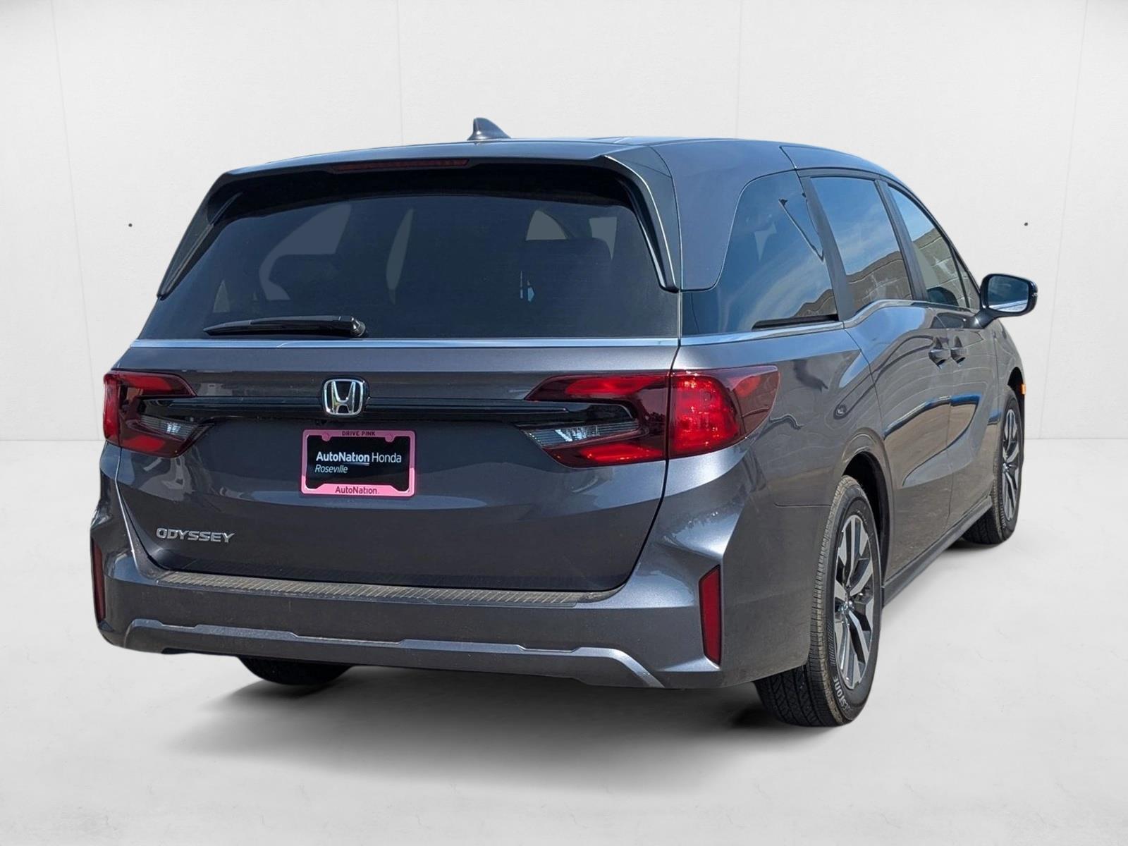 2026 Honda Odyssey EX-L photo 2