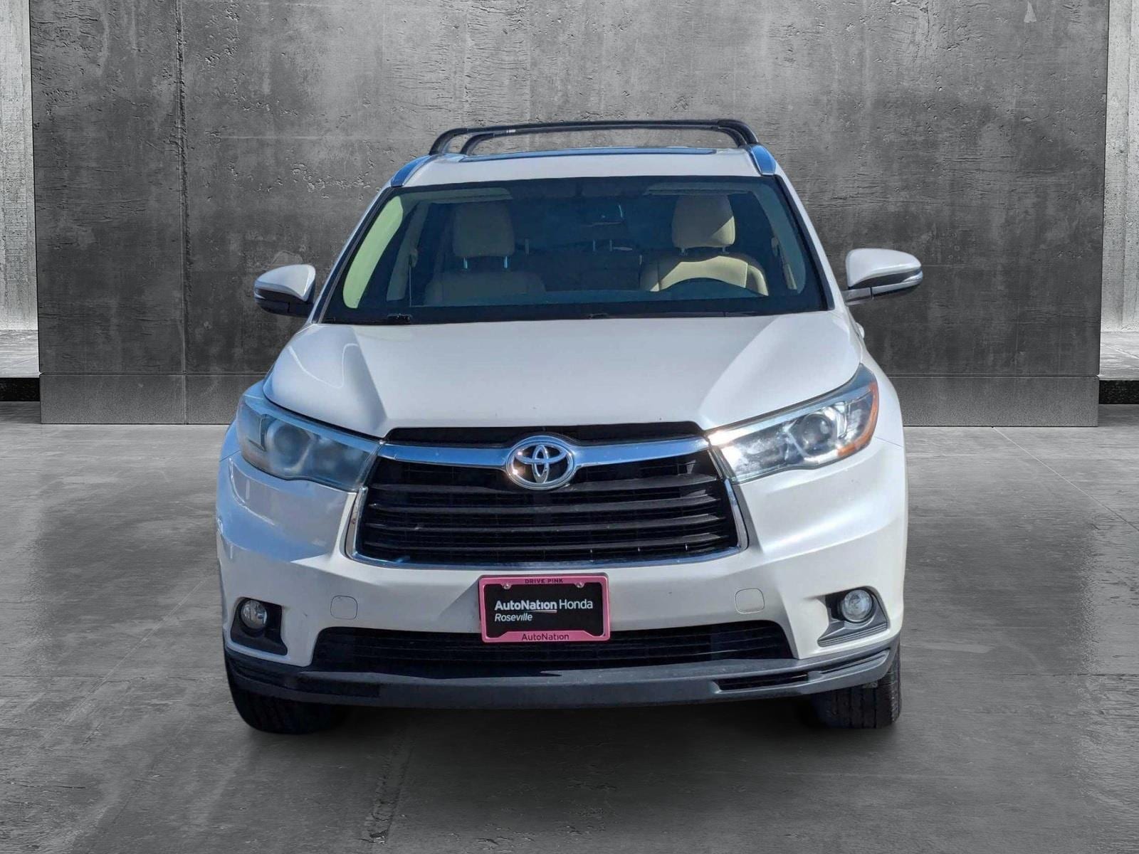 Used 2015 Toyota Highlander XLE with VIN 5TDJKRFH1FS176755 for sale in Roseville, CA
