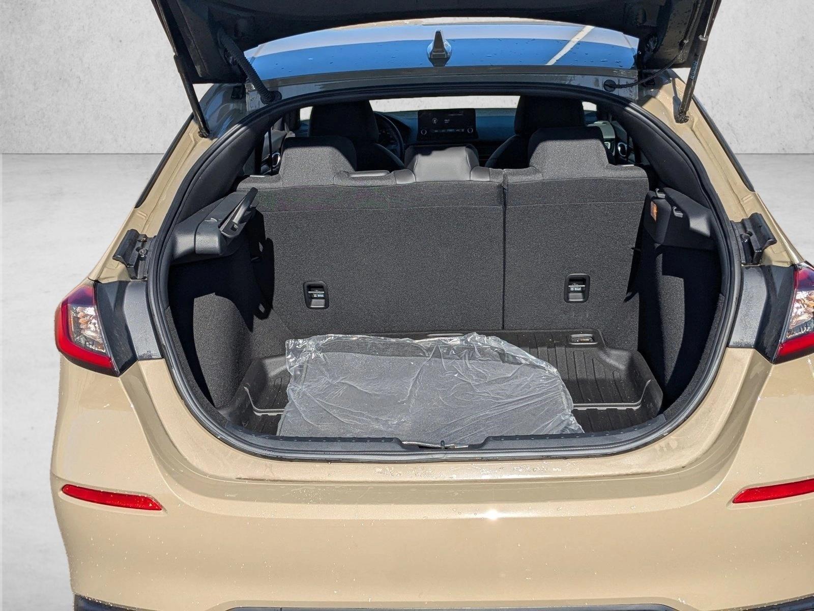 2025 Honda Civic Sport photo 6