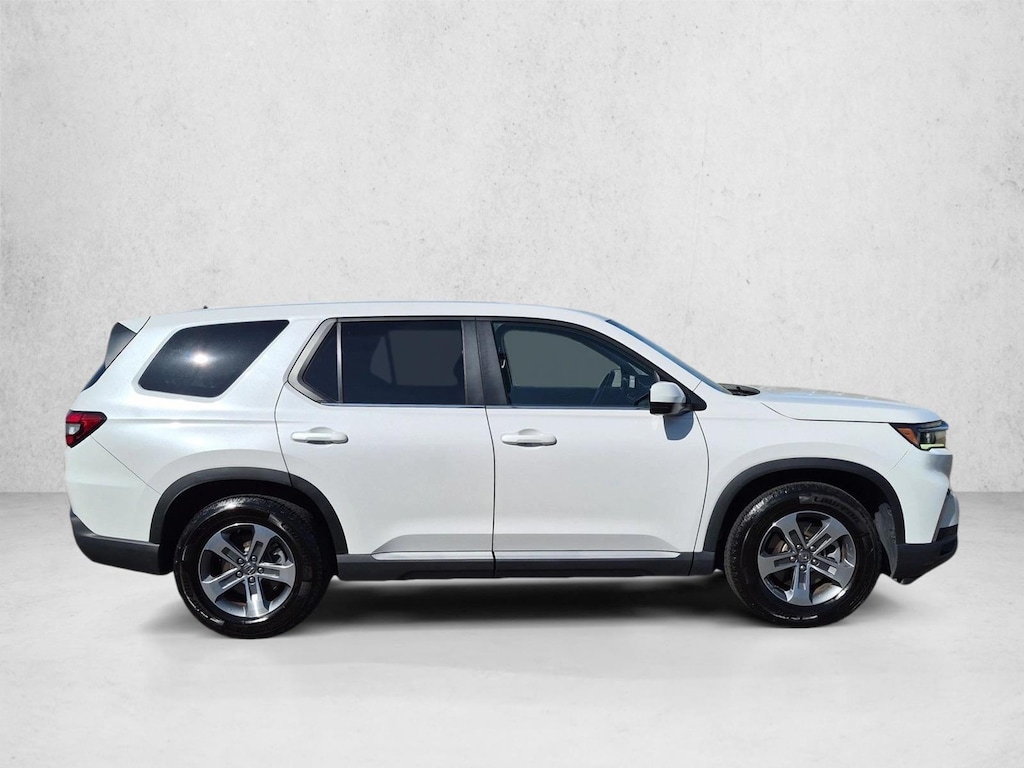 Used 2024 Honda Pilot EX-L 7 Passenger SUV
