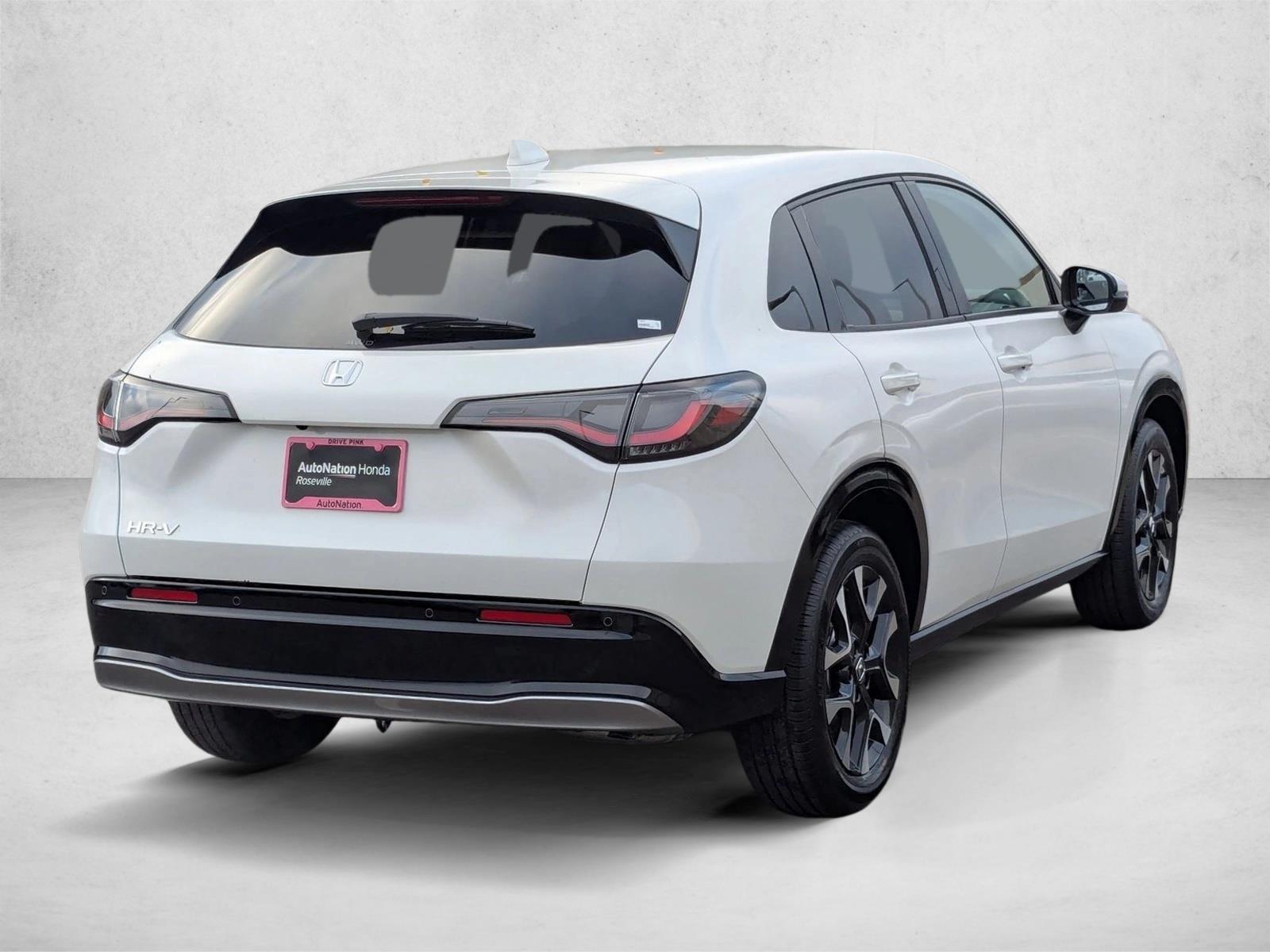 2026 Honda HR-V EX-L photo 2