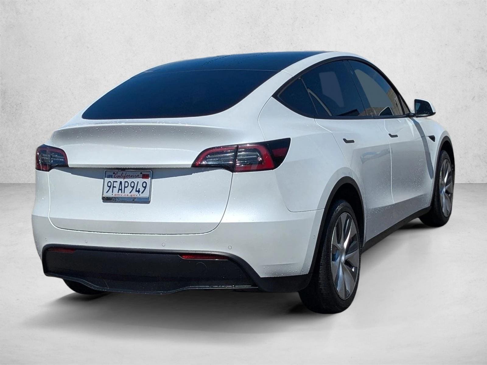 2022 Tesla Model Y Long Range photo 4