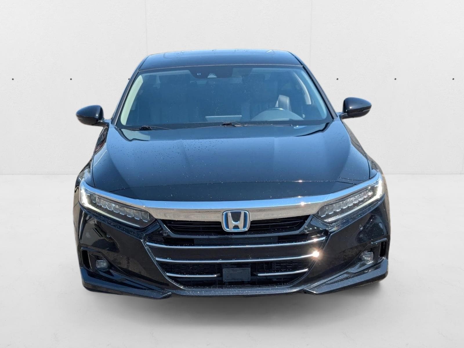 1HGCV3F95NA018308