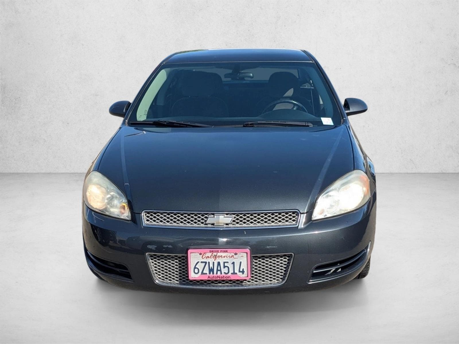 2013 Chevrolet Impala LT photo 2