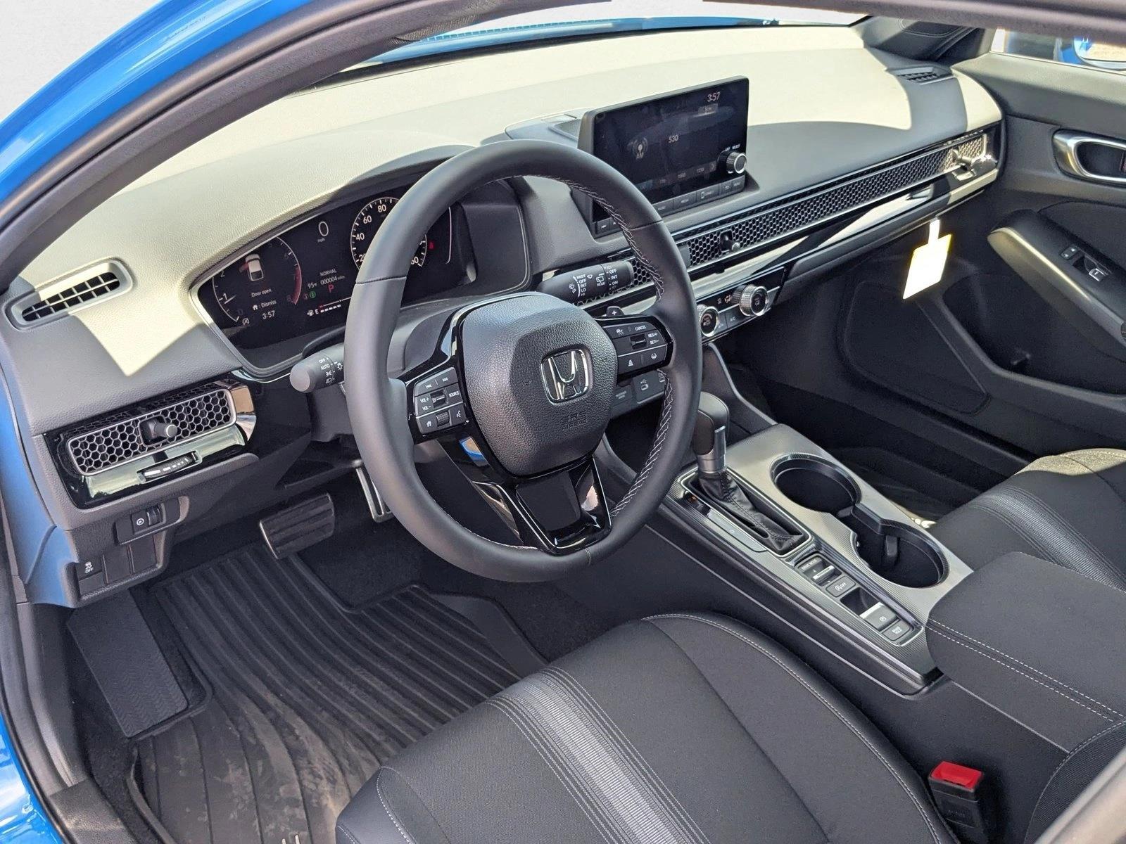 2026 Honda Civic Sport Hatchback photo 2