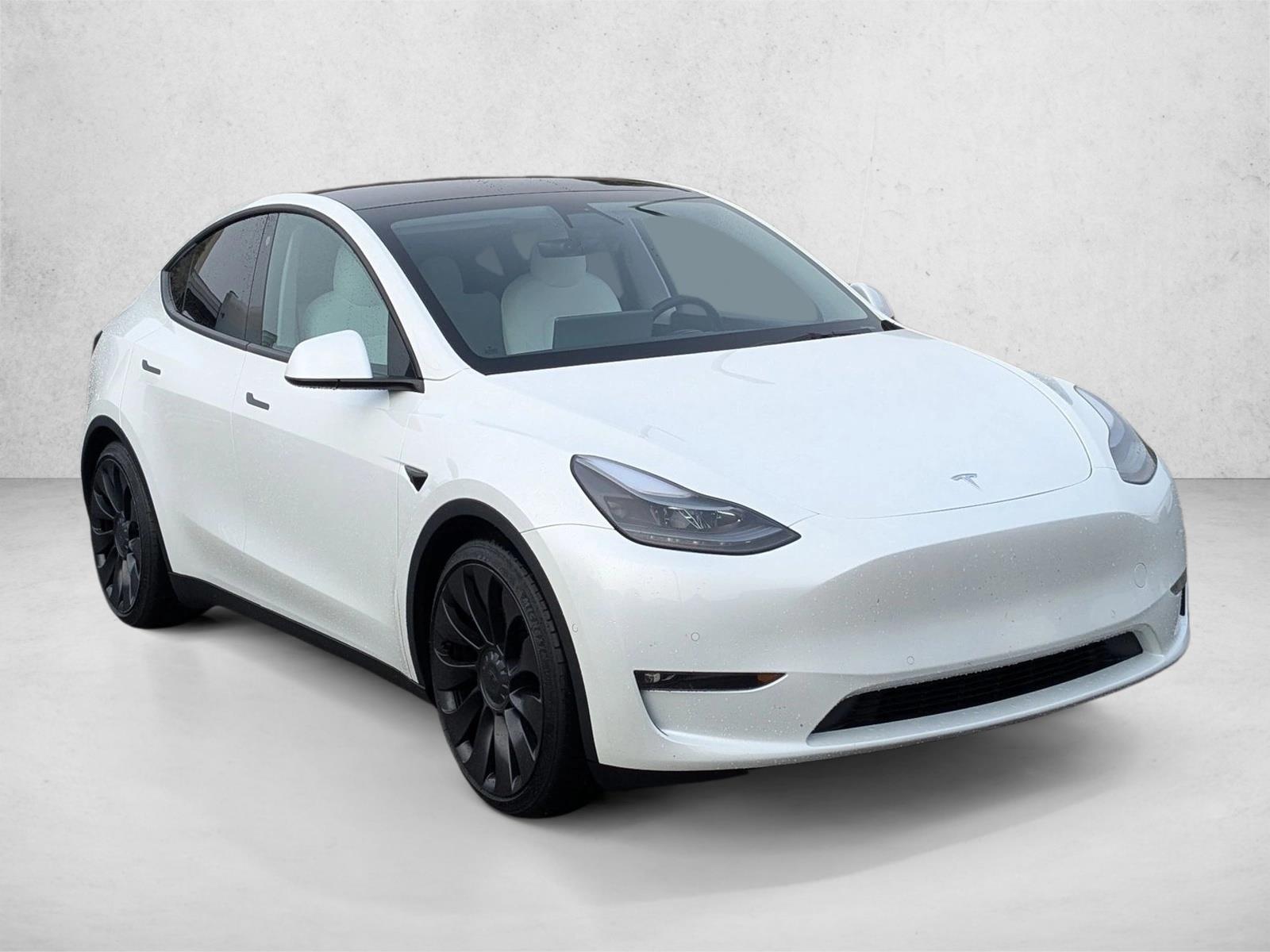 2022 Tesla Model Y Performance photo 3