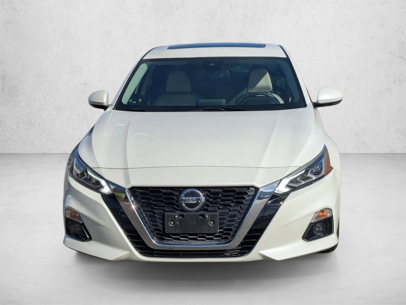 2019 Nissan Altima 2.5 SV photo 2