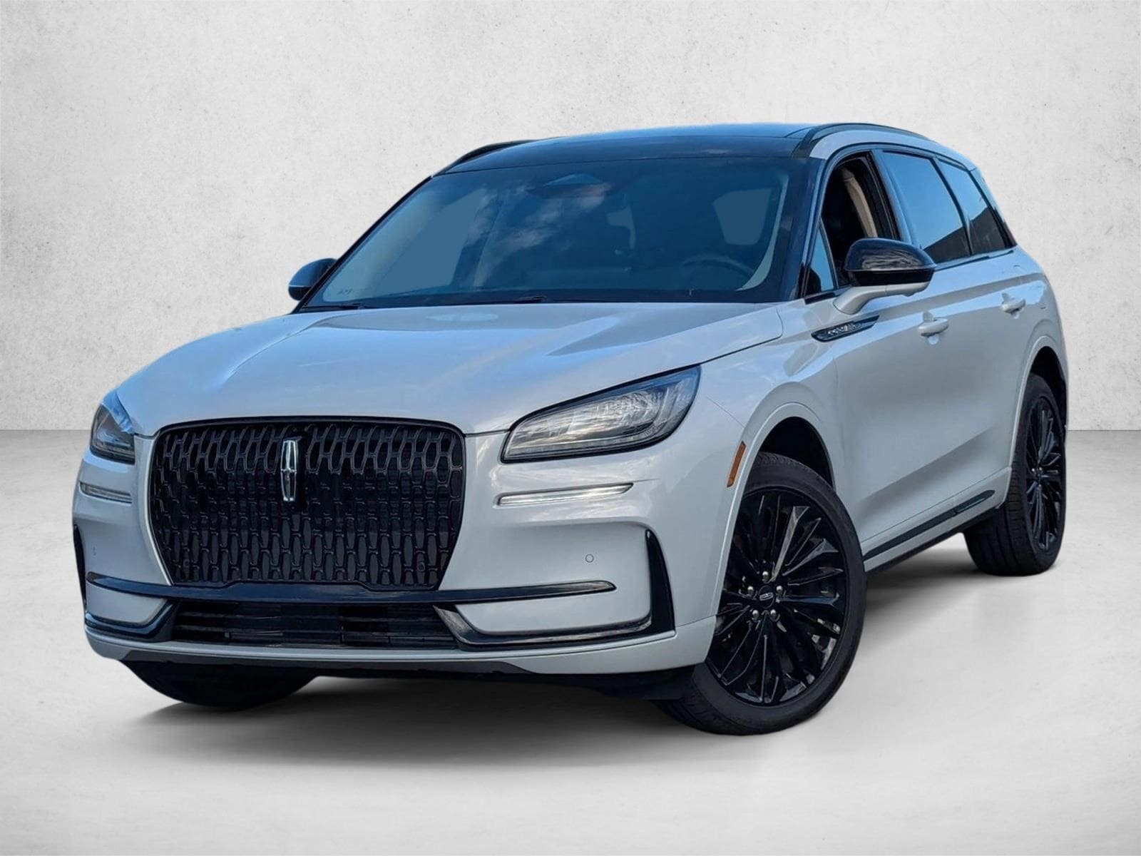 2025 Lincoln Corsair Premiere's photo