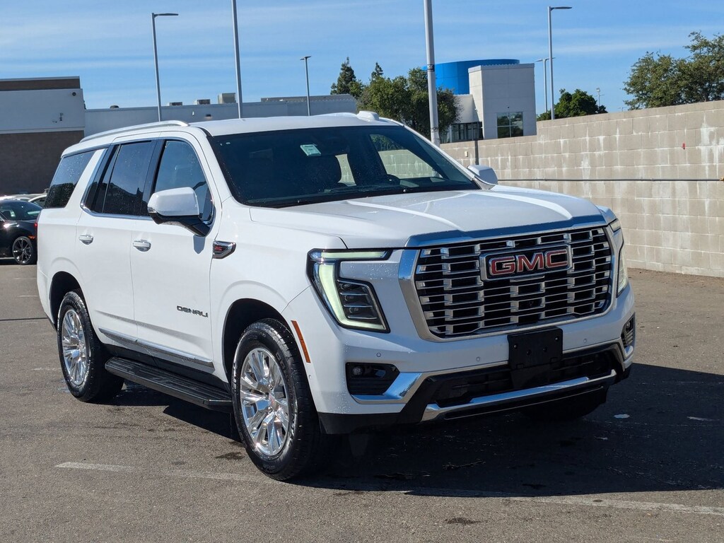 Used 2025 GMC Yukon Denali SUV