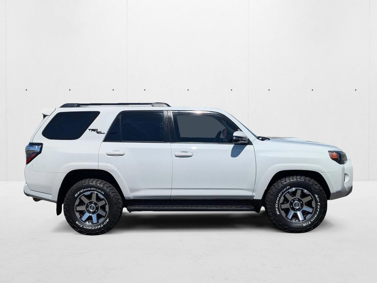 2021 Toyota 4Runner TRD Premium photo 2