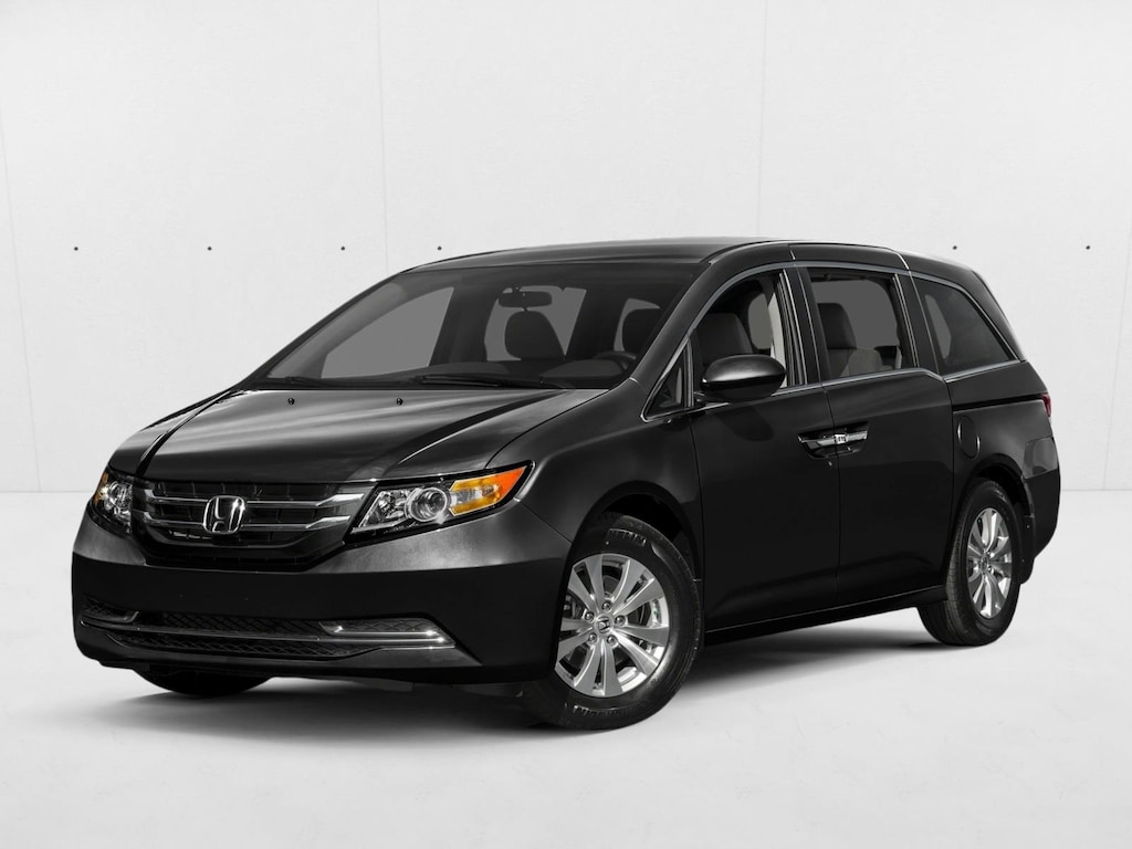 Used 2016 Honda Odyssey SE Van Passenger Van