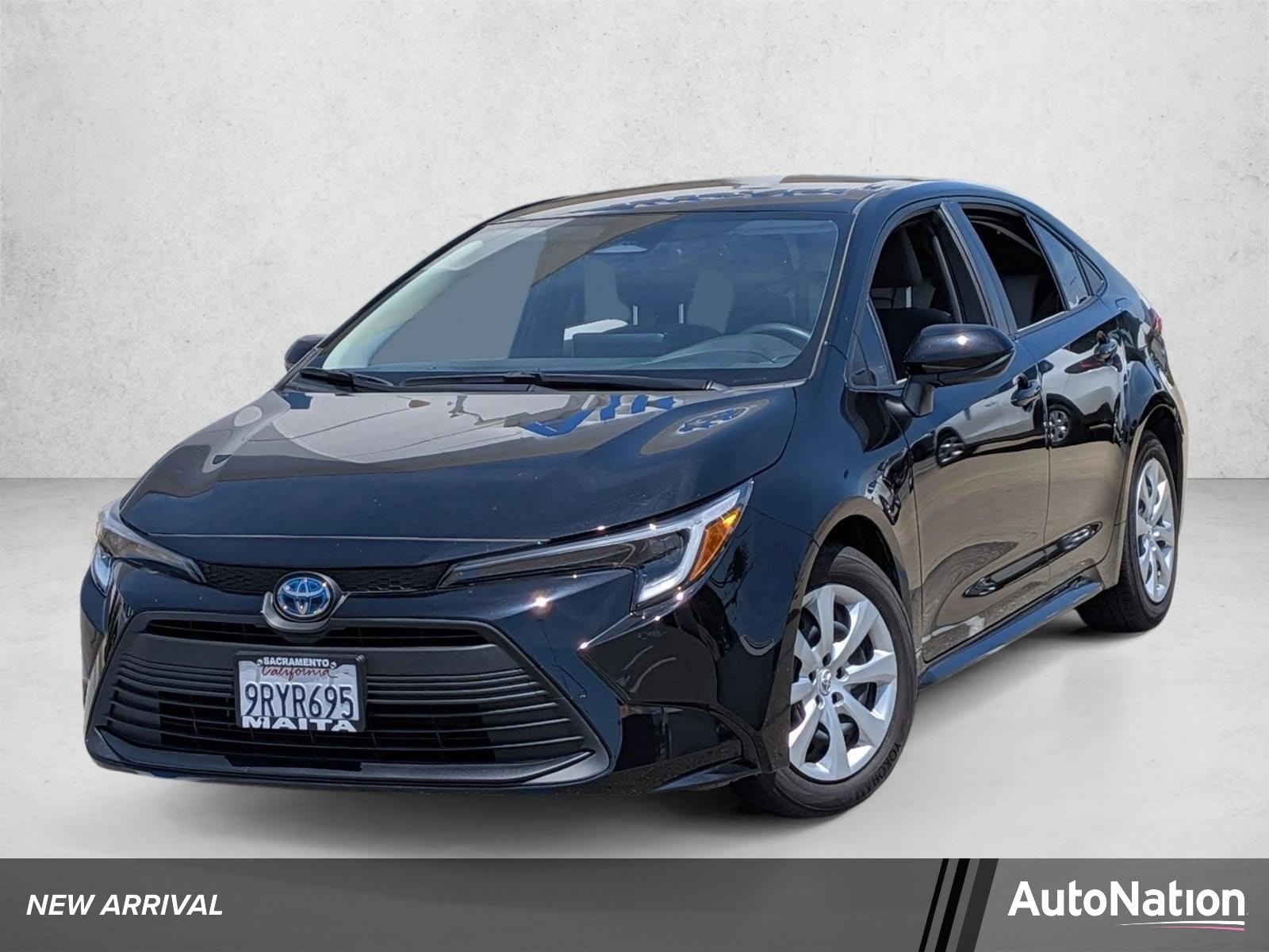 2025 Toyota Corolla LE Hybrid CVT's photo