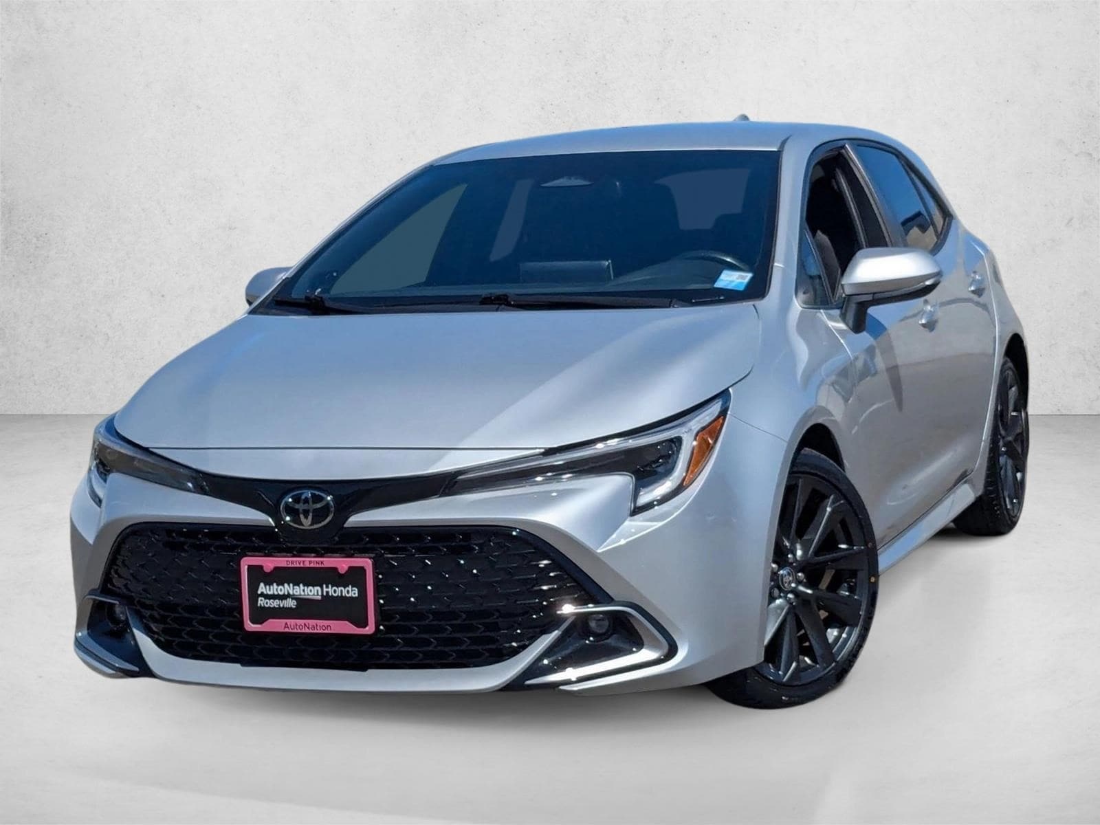 2023 Toyota Corolla Hatchback XSE photo 1