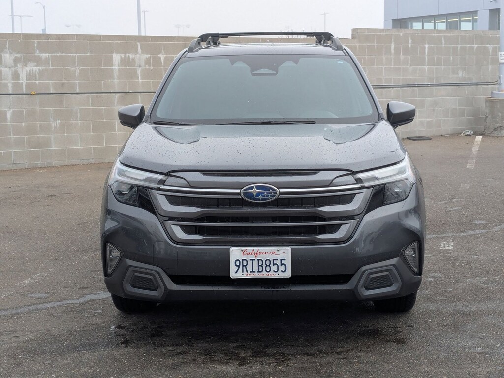 Used 2025 Subaru Forester Limited SUV