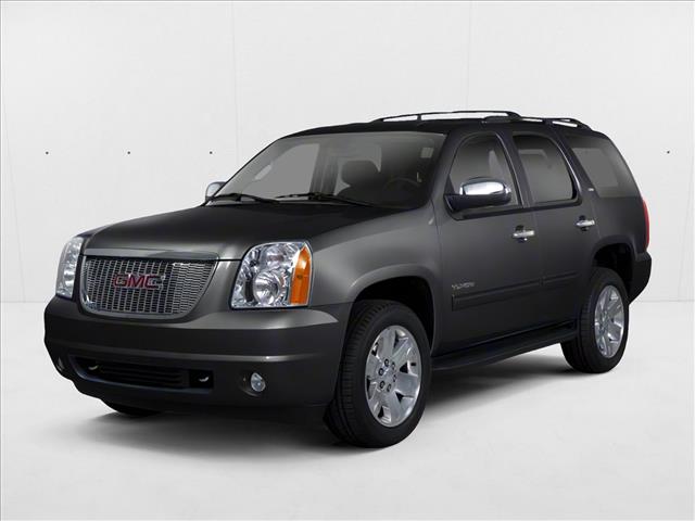 2013 GMC Yukon Base's photo