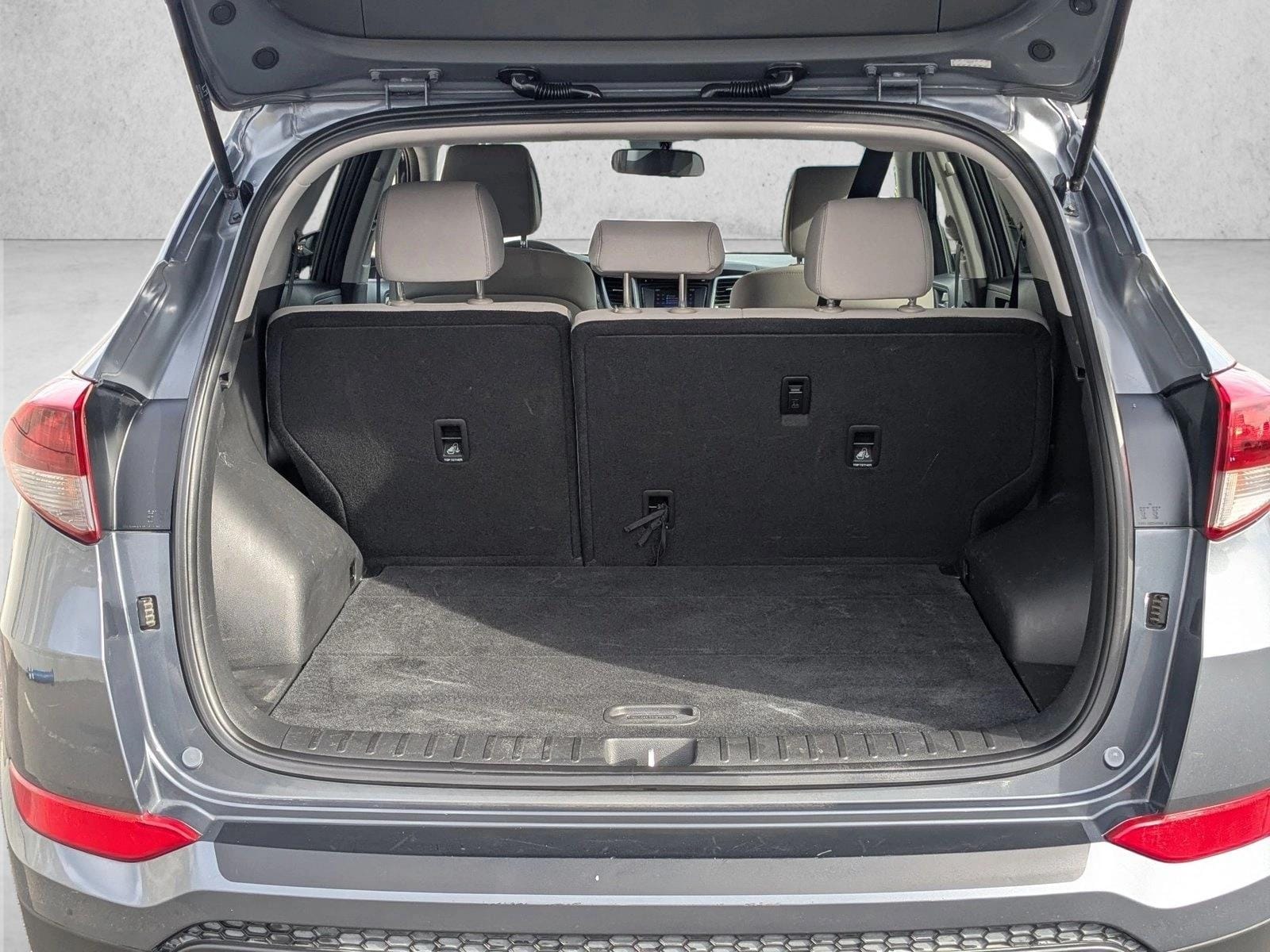 2017 Hyundai Tucson SE photo 6