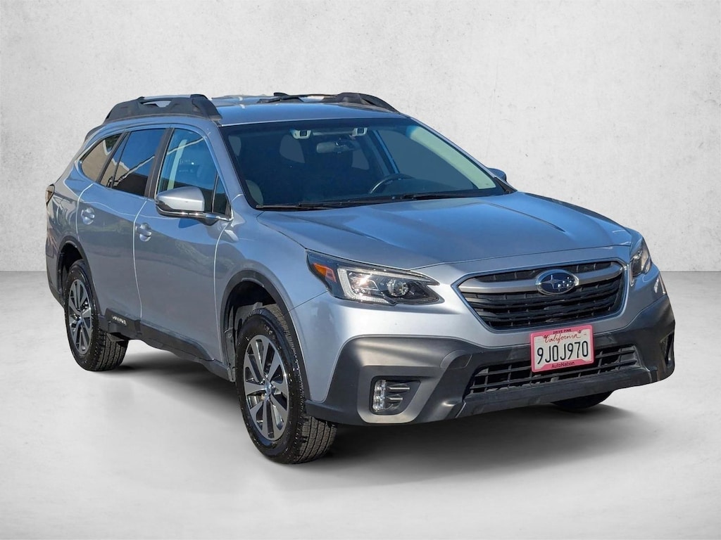 Used 2021 Subaru Outback Premium SUV