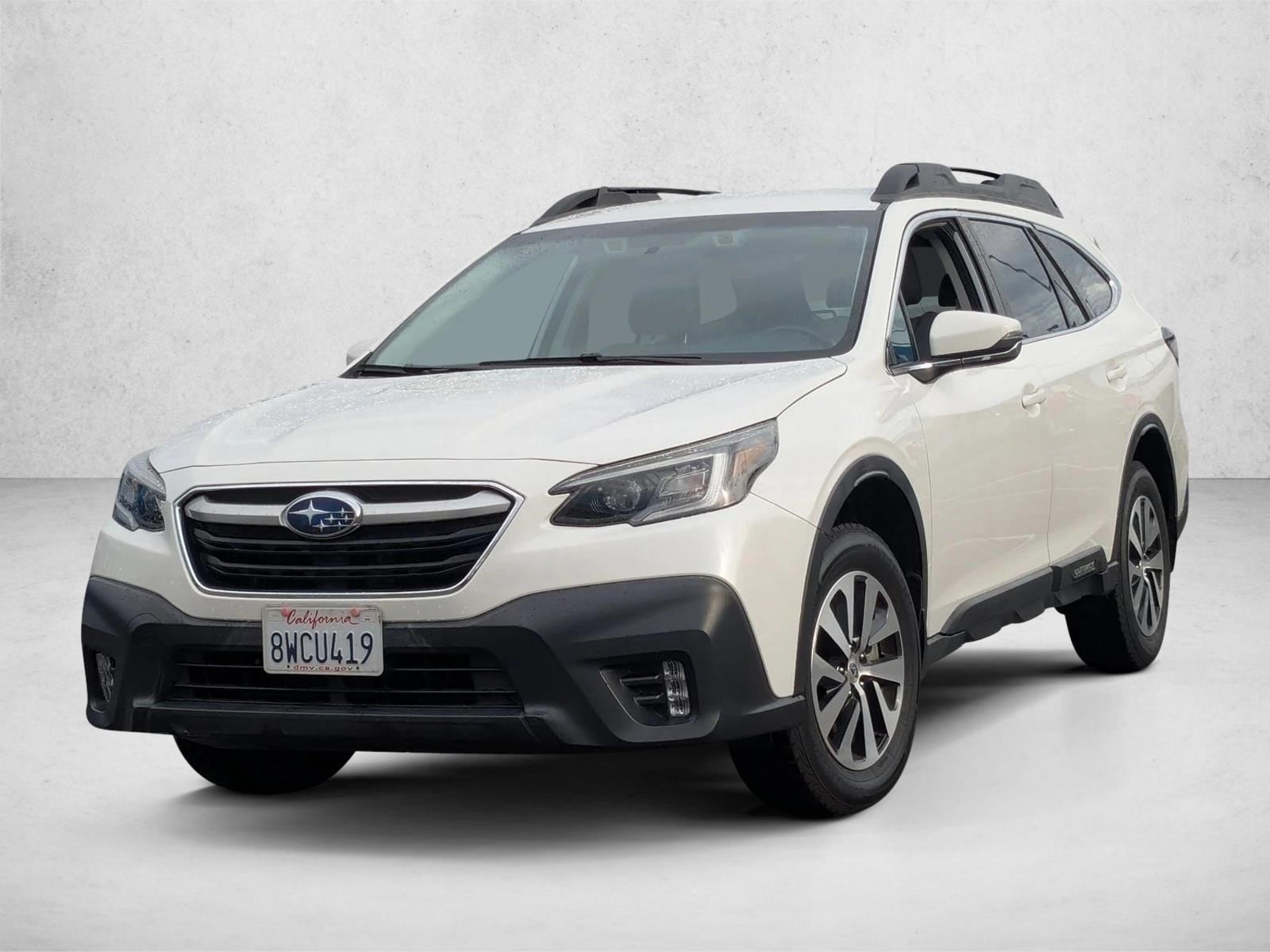 2021 Subaru Outback Premium's photo