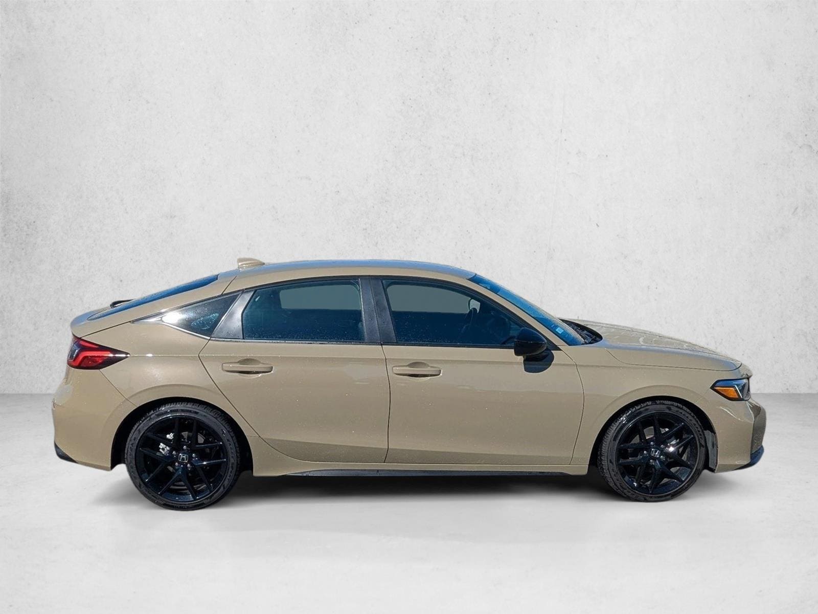 2025 Honda Civic Sport photo 4