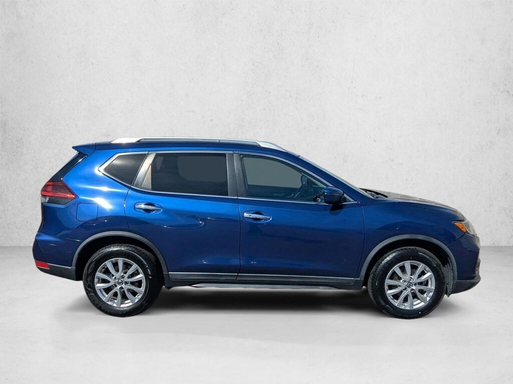 Used 2018 Nissan Rogue SV SUV