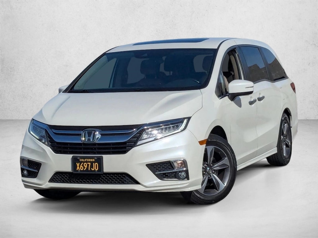 Certified 2018 Honda Odyssey Touring Van