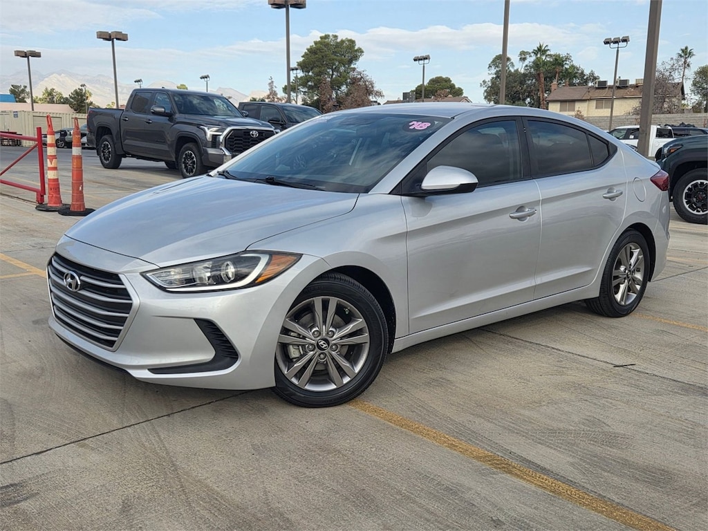 Used 2018 Hyundai Elantra SEL Sedan