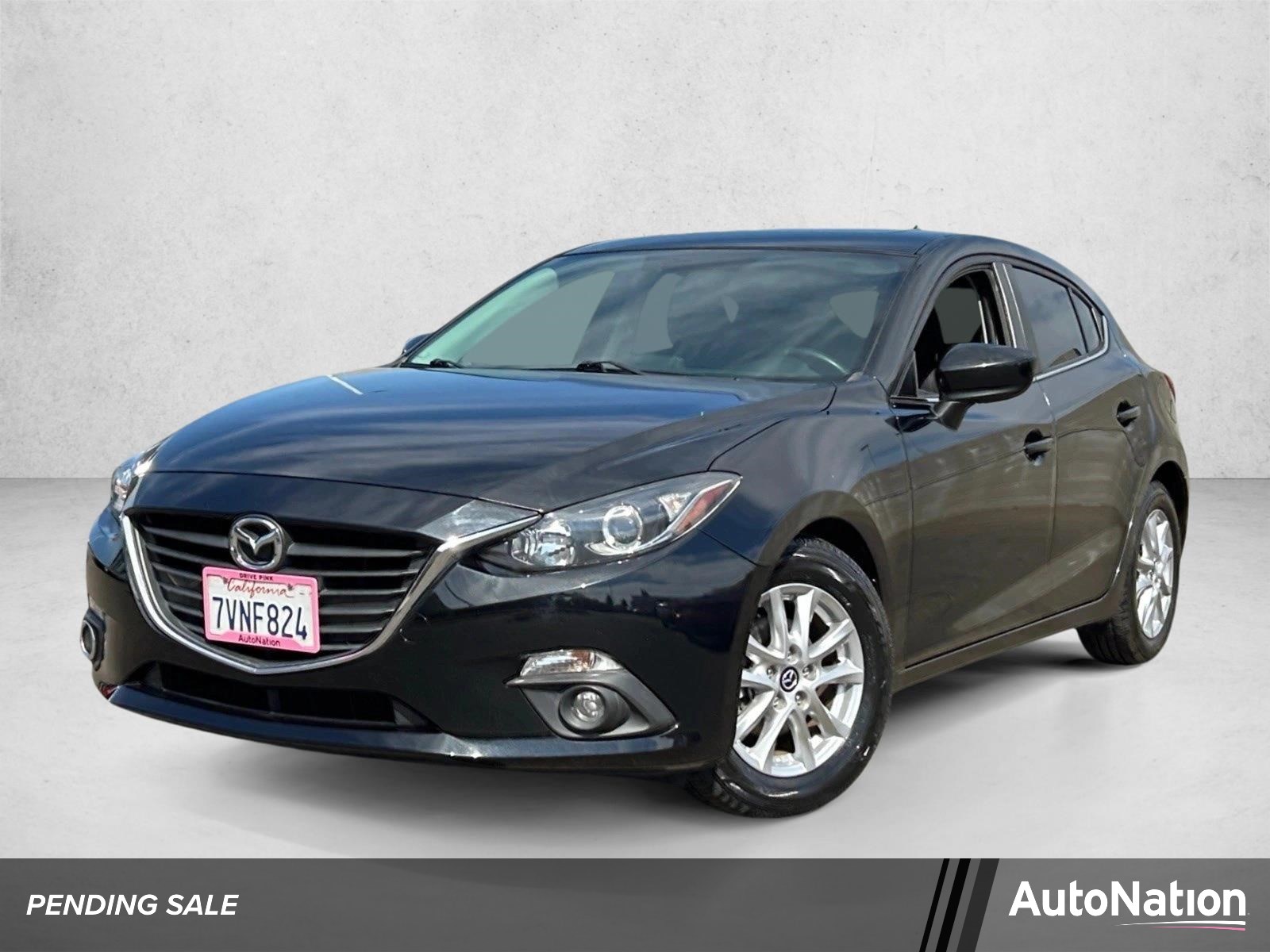  Mazda Mazda3