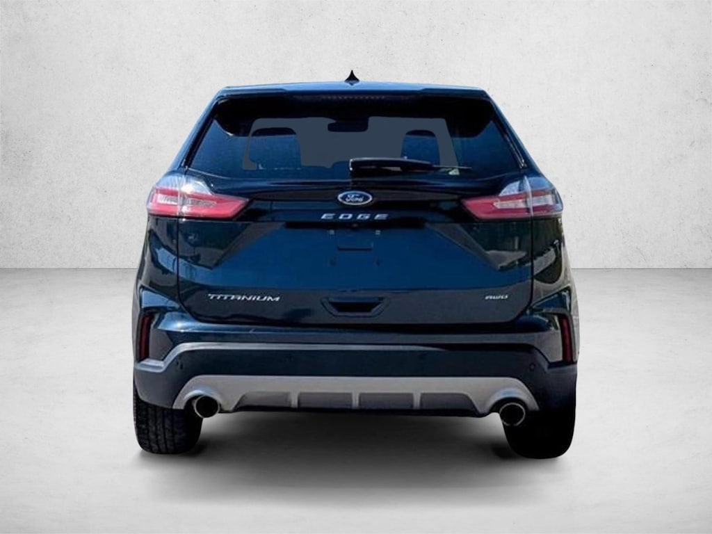 Used 2022 Ford Edge Titanium SUV