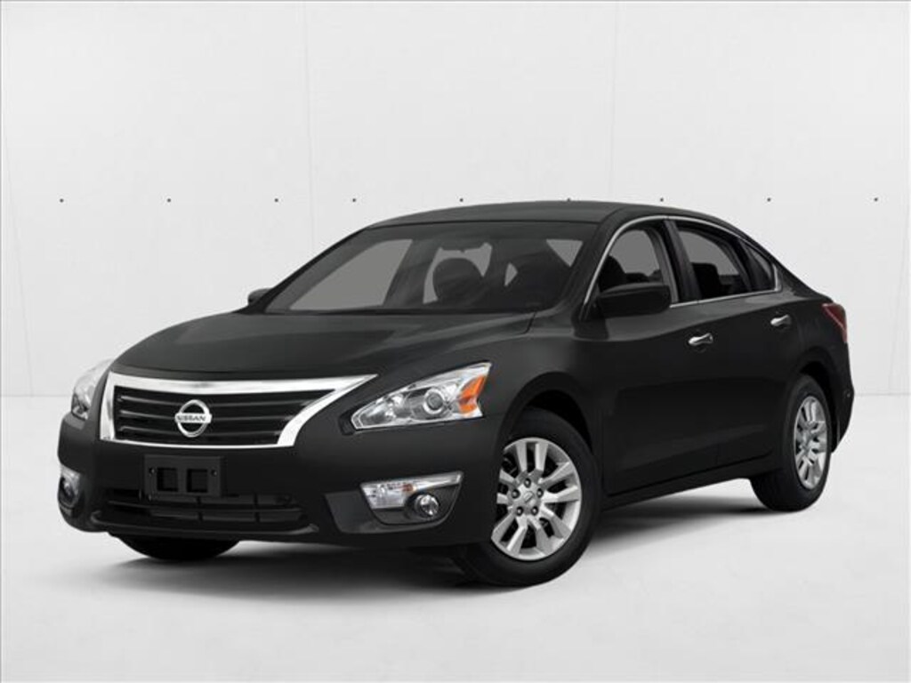 Used 2014 Nissan Altima 2.5 S Sedan