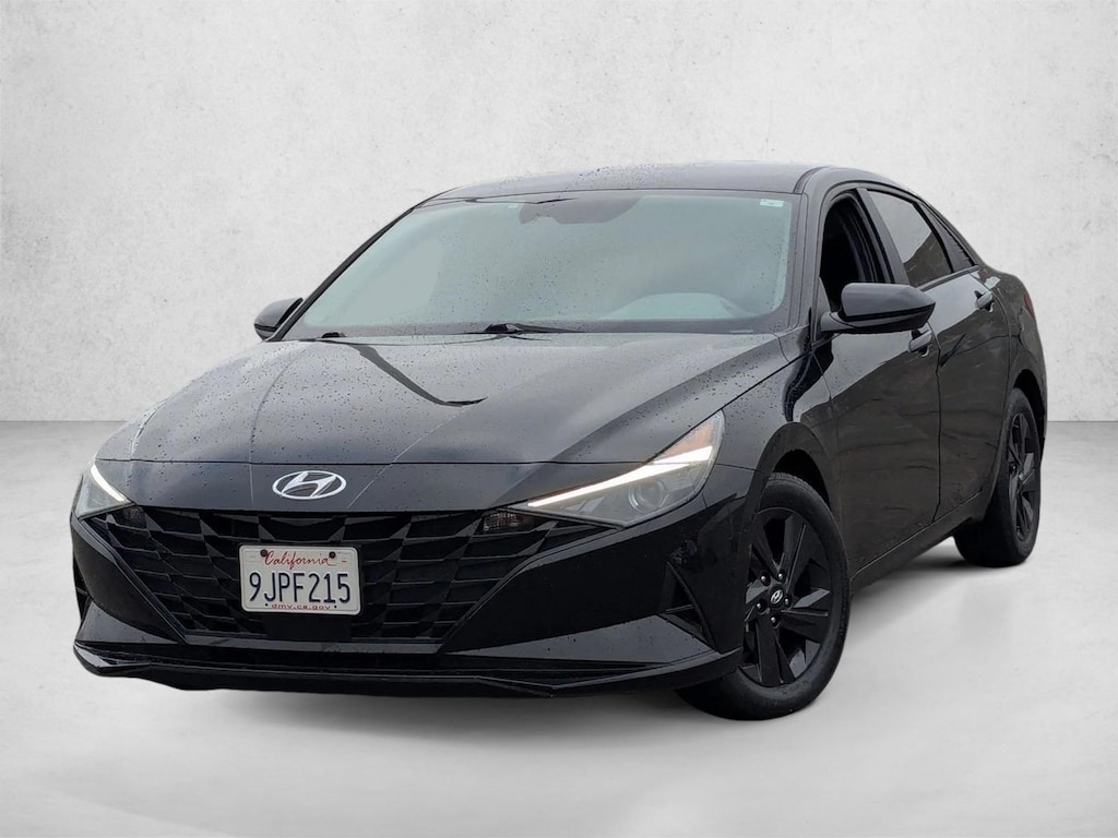 Used 2021 Hyundai Elantra SEL Sedan