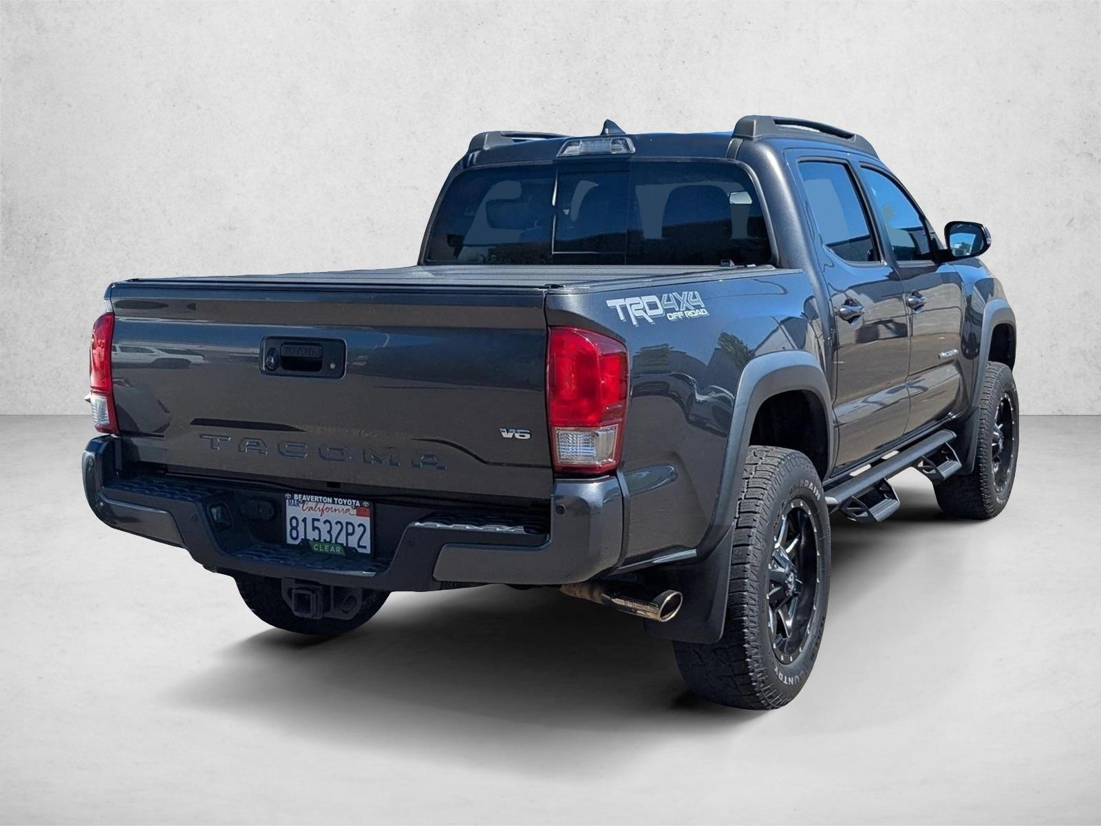 2017 Toyota Tacoma TRD Off Road V6 photo 5