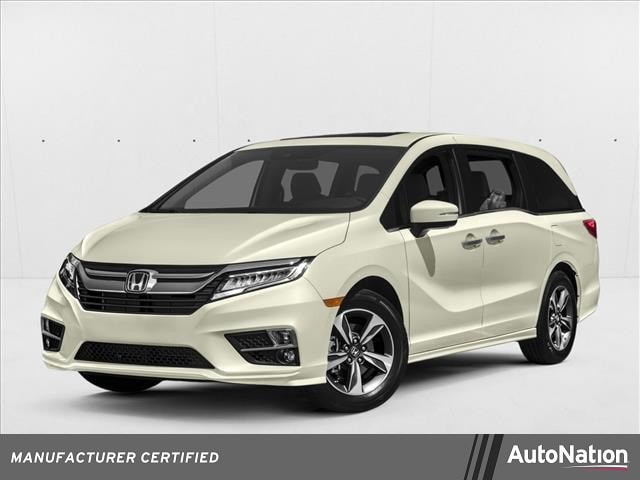 2018 Honda Odyssey Touring's photo
