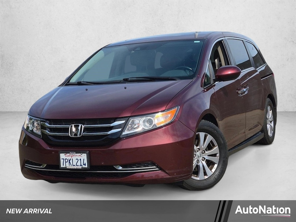 Used 2016 Honda Odyssey EX-L w/Navigation Van Passenger Van