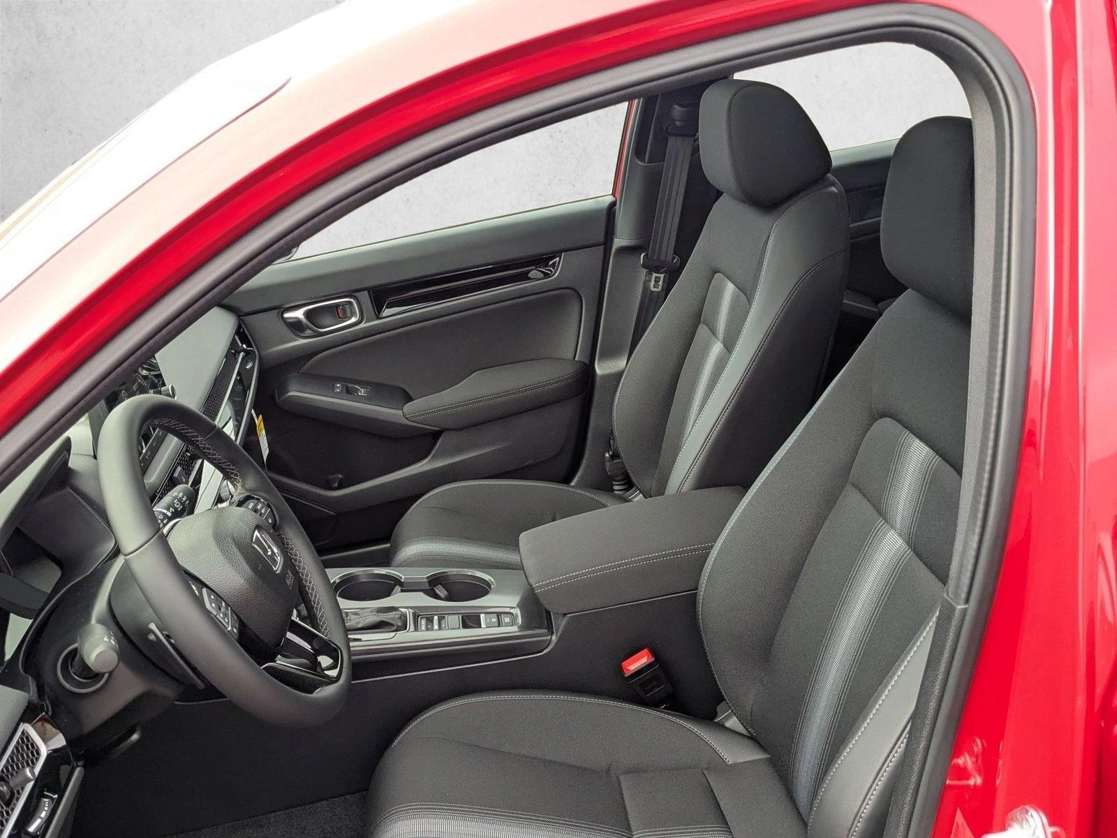 2026 Honda Civic Hatchback Hybrid Sport photo 4