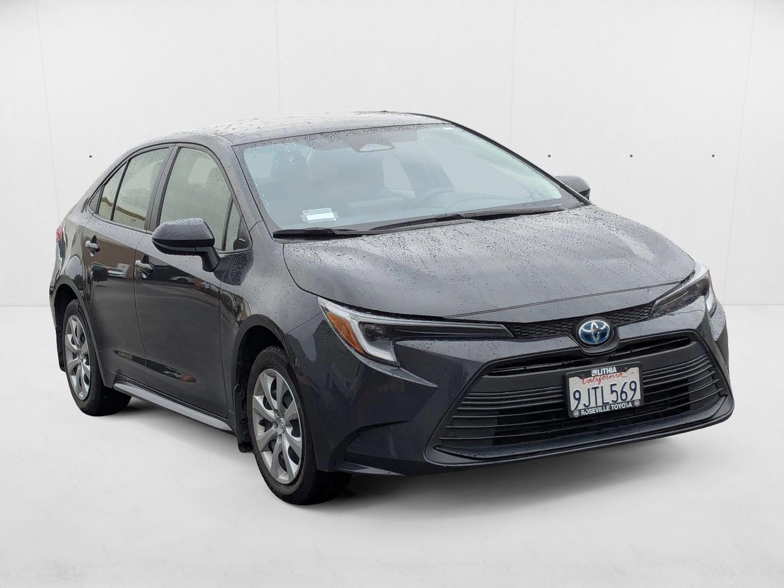 2024 Toyota Corolla Hybrid LE photo 3