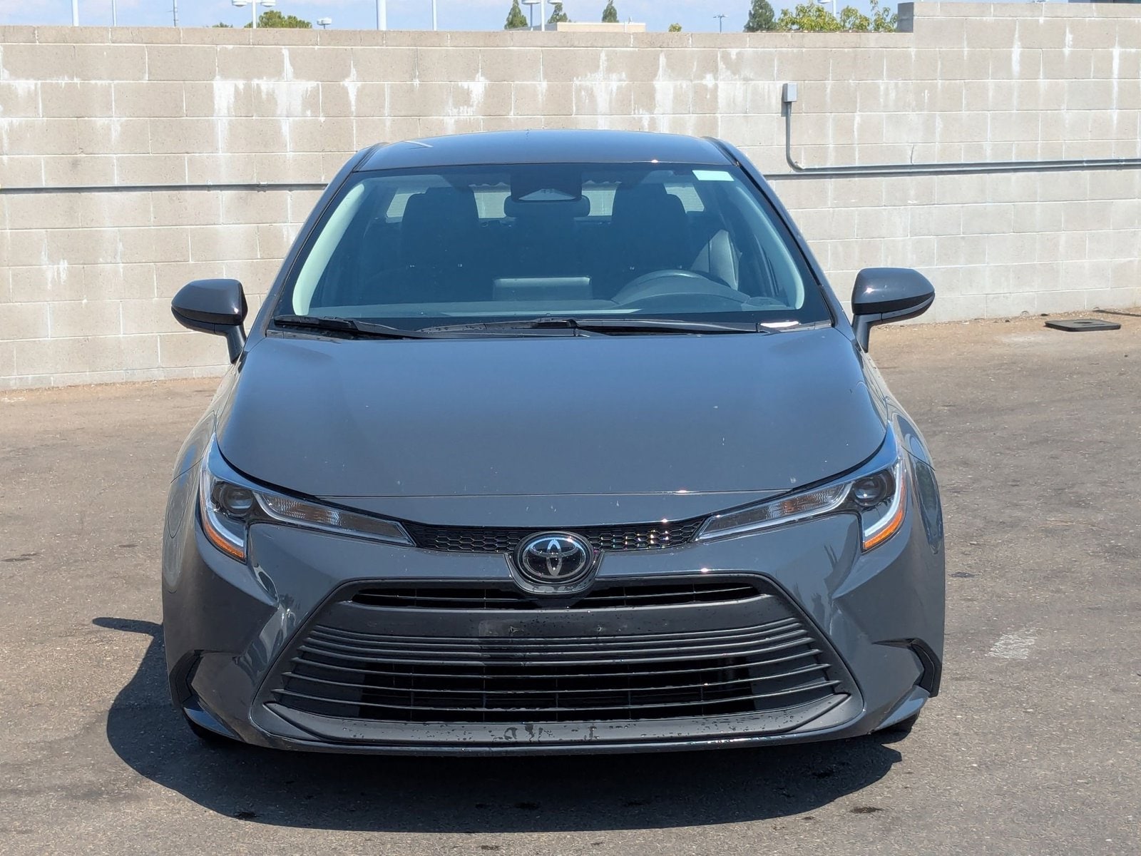 Used 2024 Toyota Corolla LE with VIN 5YFB4MDE2RP097361 for sale in Northfield, Minnesota