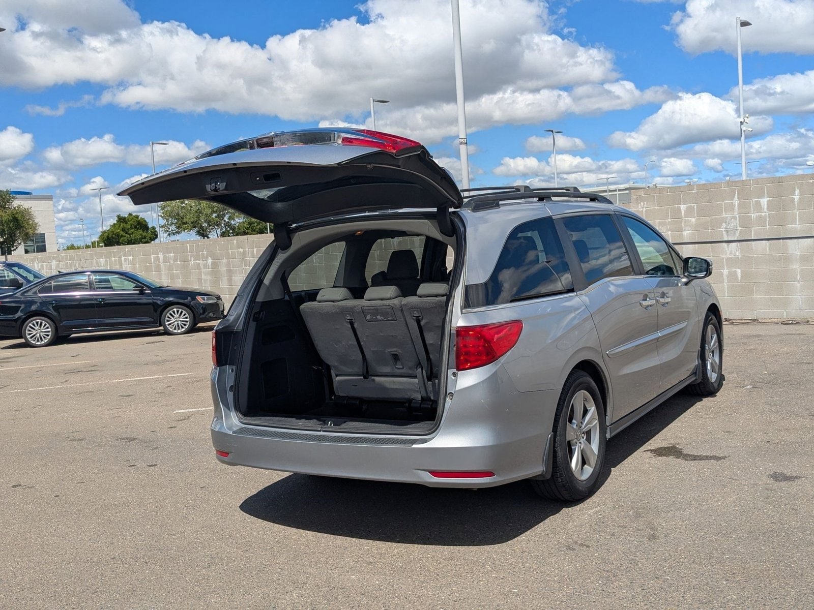 2019 Honda Odyssey EX-L photo 4