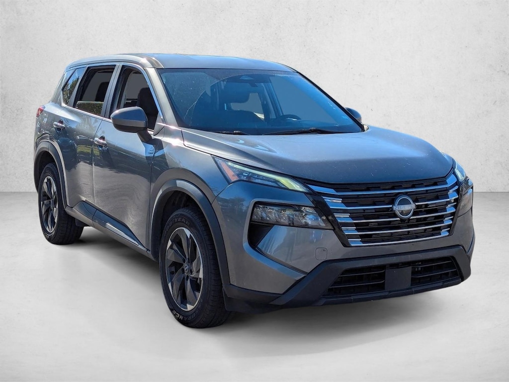 Used 2024 Nissan Rogue SV SUV