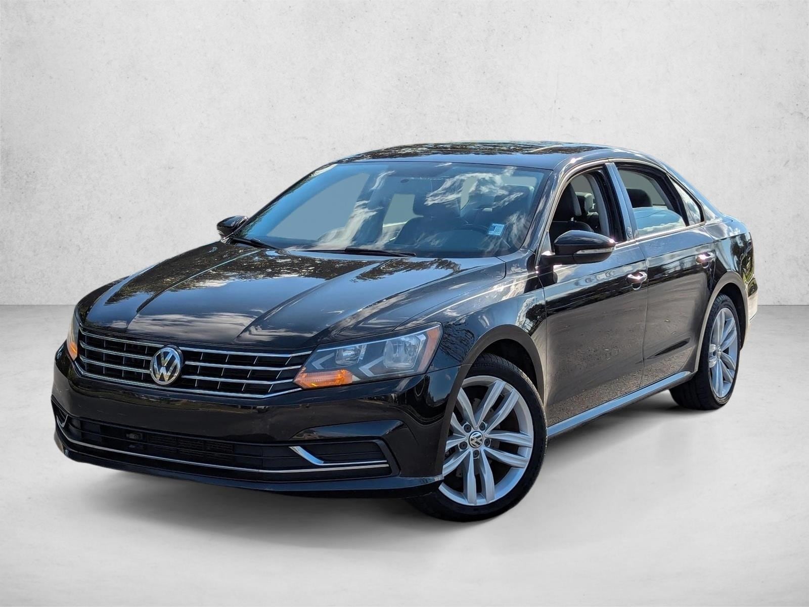 2019 Volkswagen Passat Wolfsburg Edition
