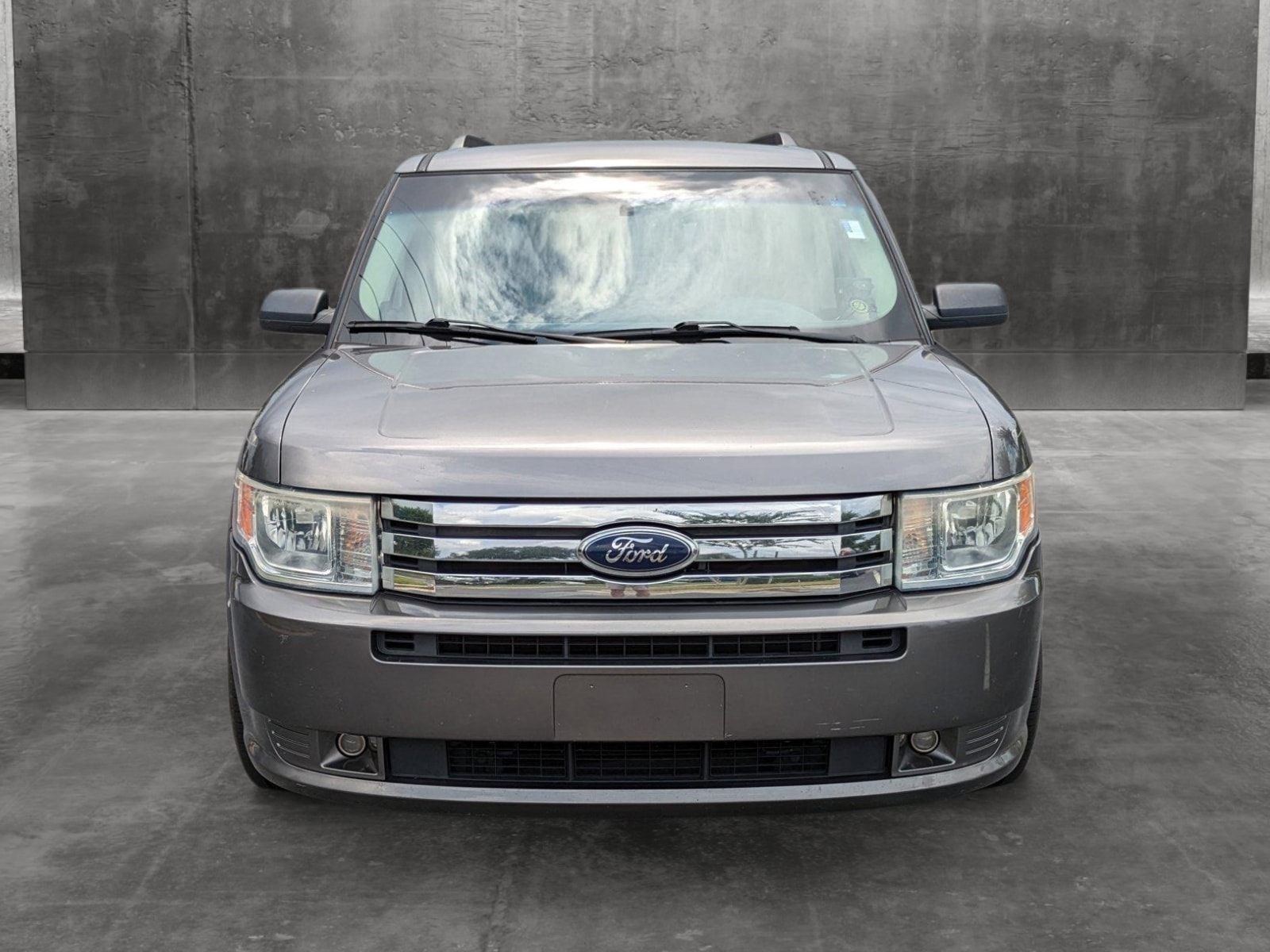 Used 2009 Ford Flex SE with VIN 2FMDK51C99BA05559 for sale in Sanford, FL