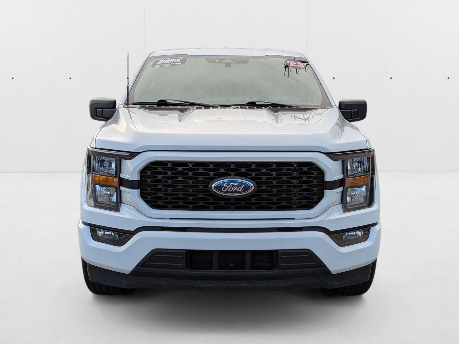 2023 Ford F-150 XL photo 2