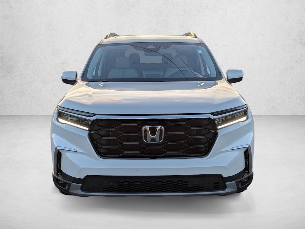Certified 2023 Honda Pilot Touring SUV
