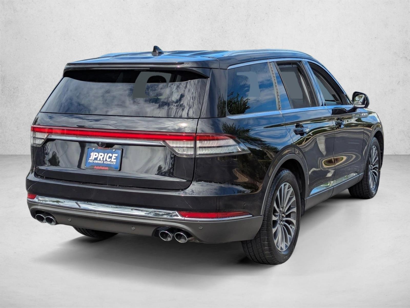 2021 Lincoln Aviator Reserve photo 3