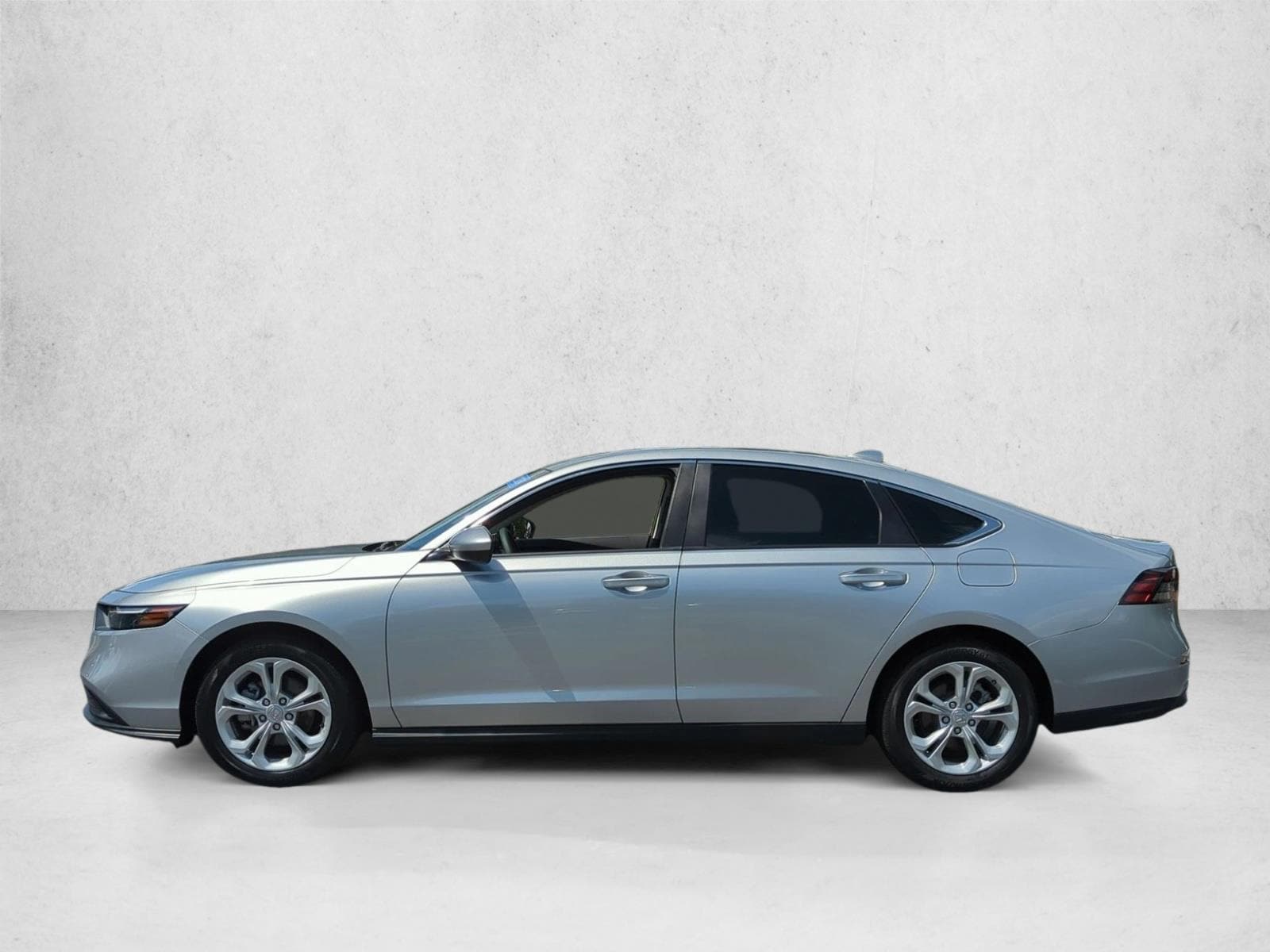 2024 Honda Accord LX - Photo 9
