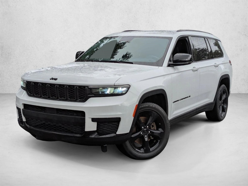 Used 2021 Jeep Grand Cherokee L Laredo SUV