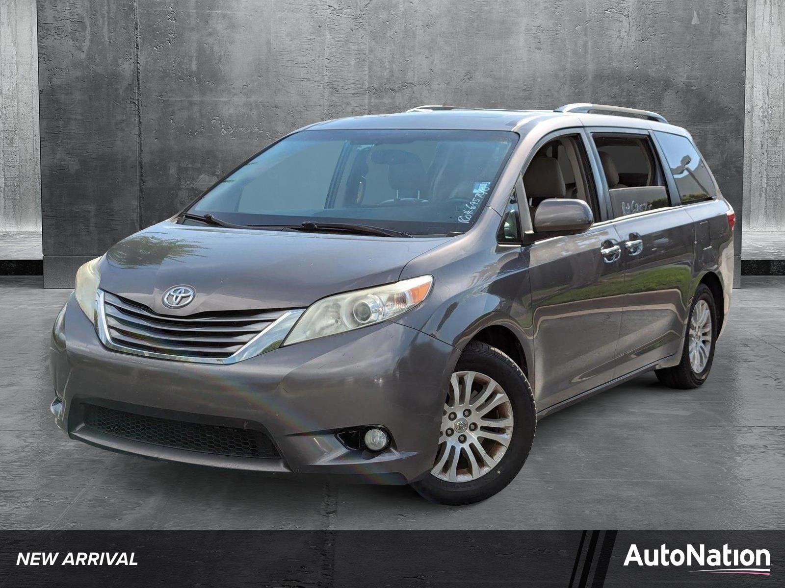 2016 Toyota Sienna