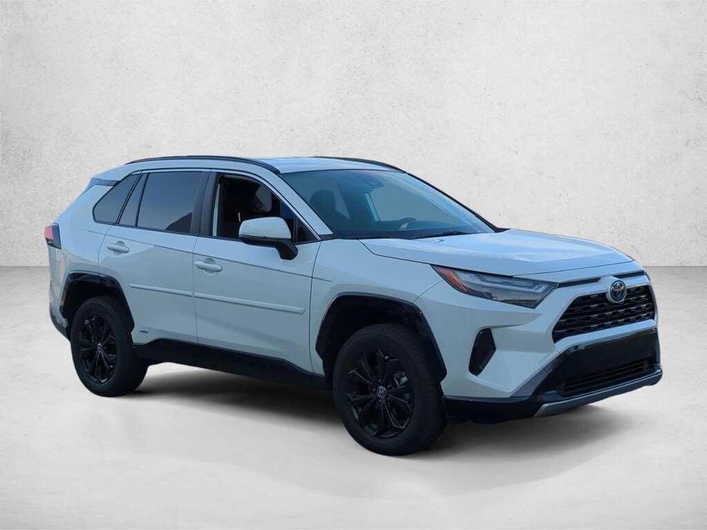 Used 2022 Toyota RAV4 Hybrid SE SUV