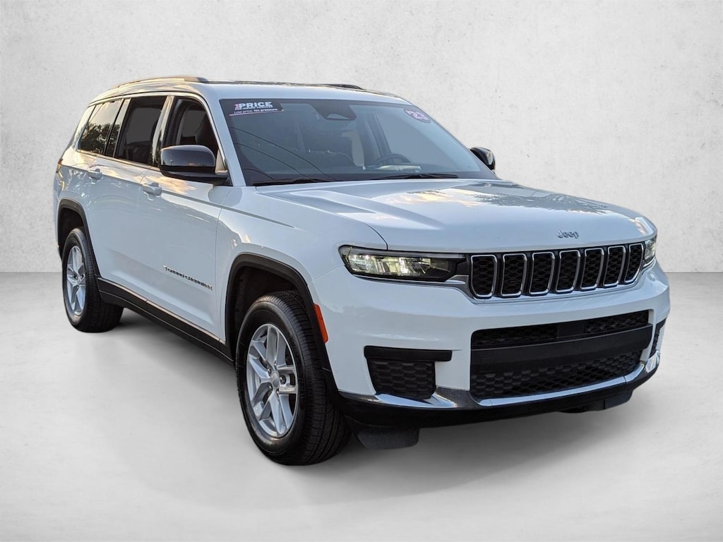 Used 2023 Jeep Grand Cherokee L L Laredo SUV